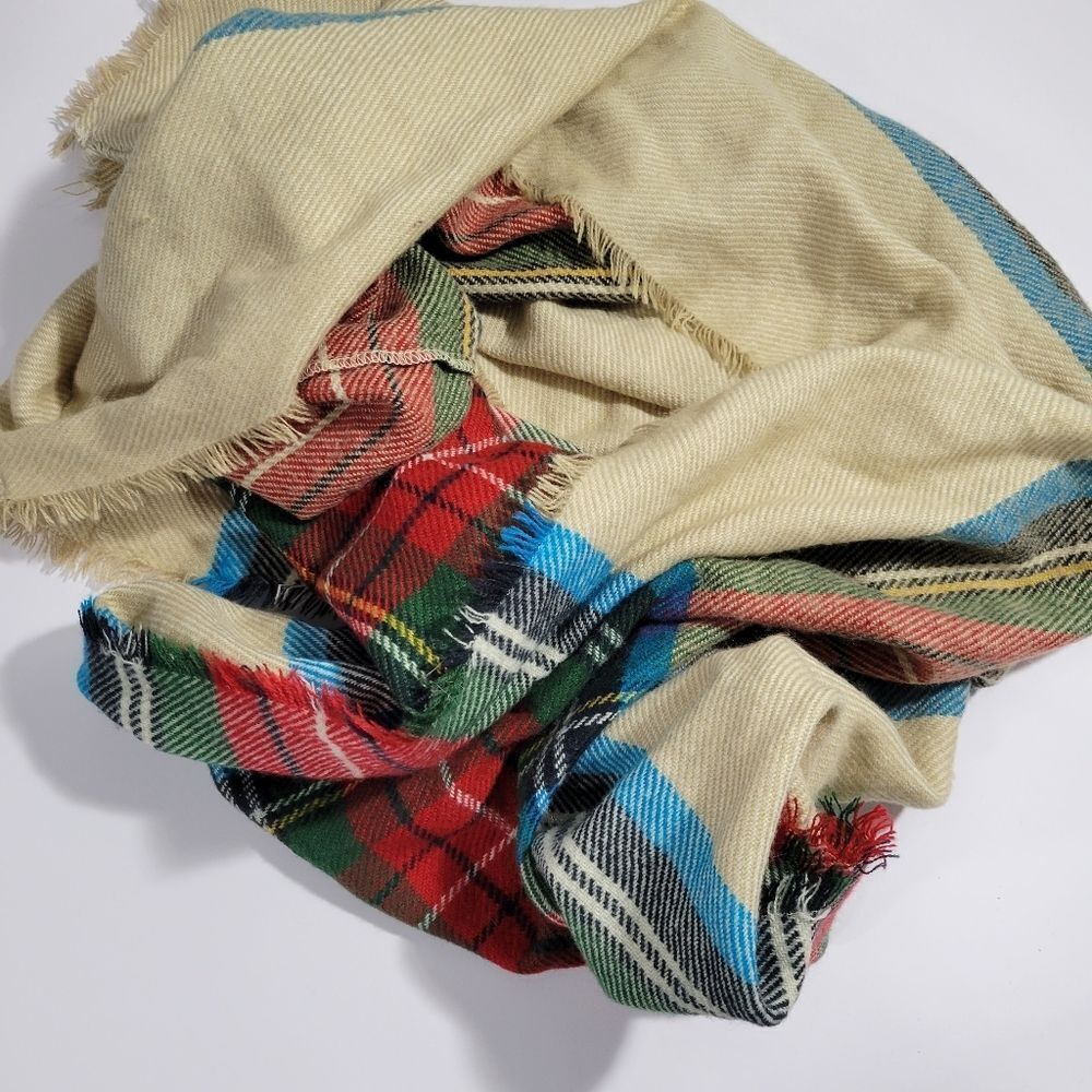 Cream plaid infinity scarf - Picture 2 of 5